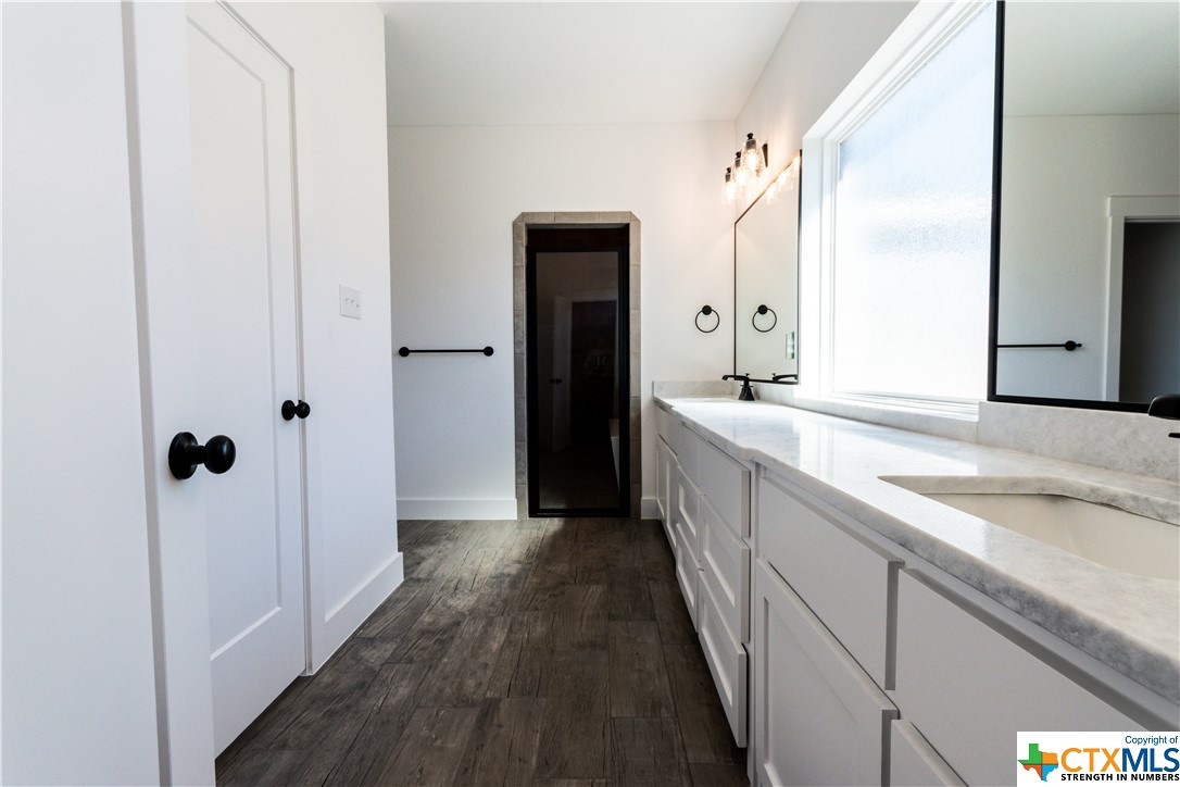 8411 James Herring's Way Property Photo 27