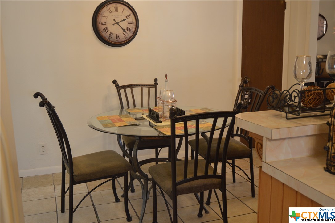 1324 Rose Avenue Property Photo 7