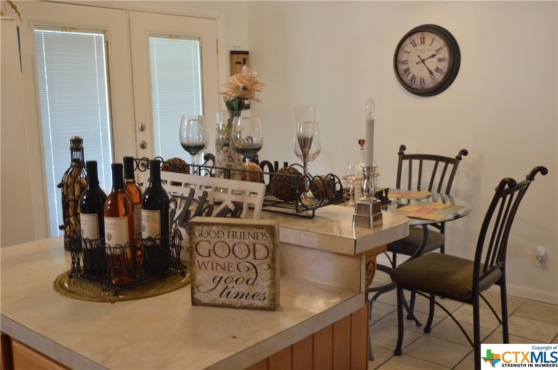 1324 Rose Avenue Property Photo 8
