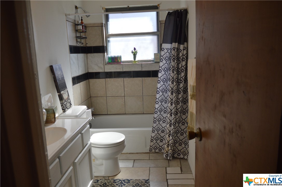 1324 Rose Avenue Property Photo 15