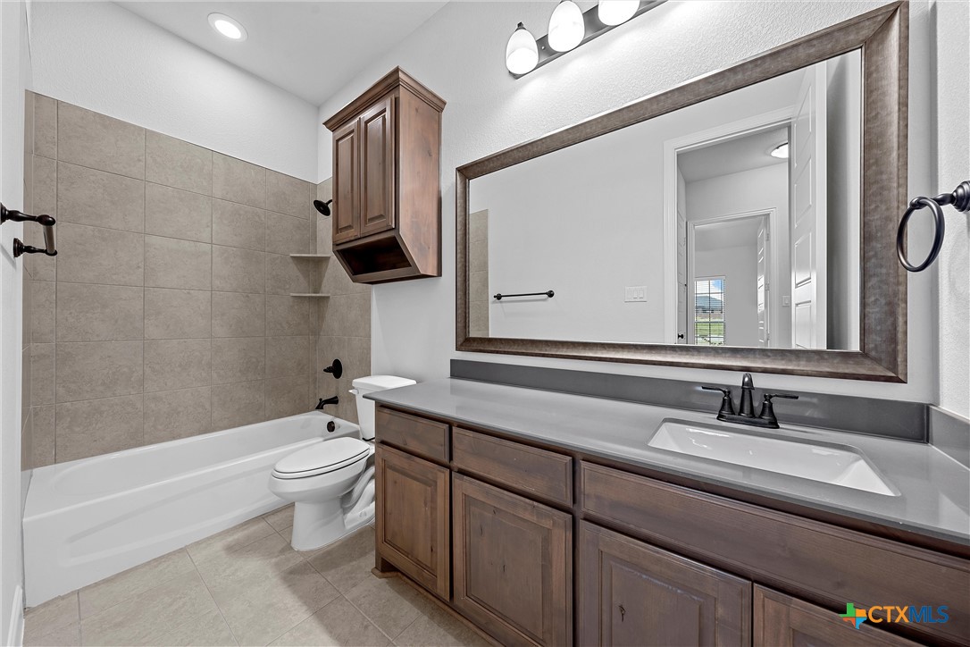 2711 Cibolo Creek Drive Property Photo 16
