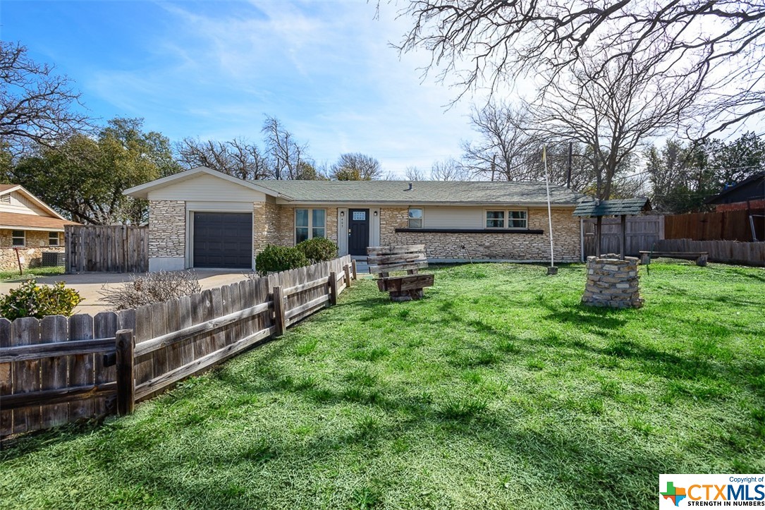 403 Williams Street Property Photo 1