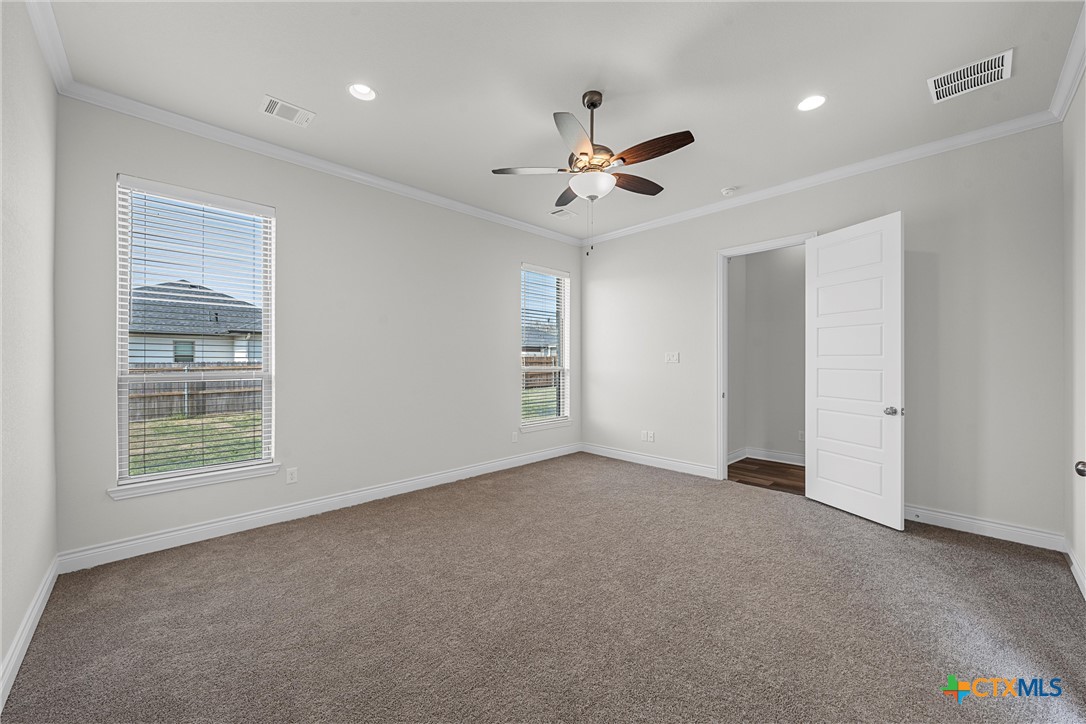 6402 Waggoner Court Property Photo 14