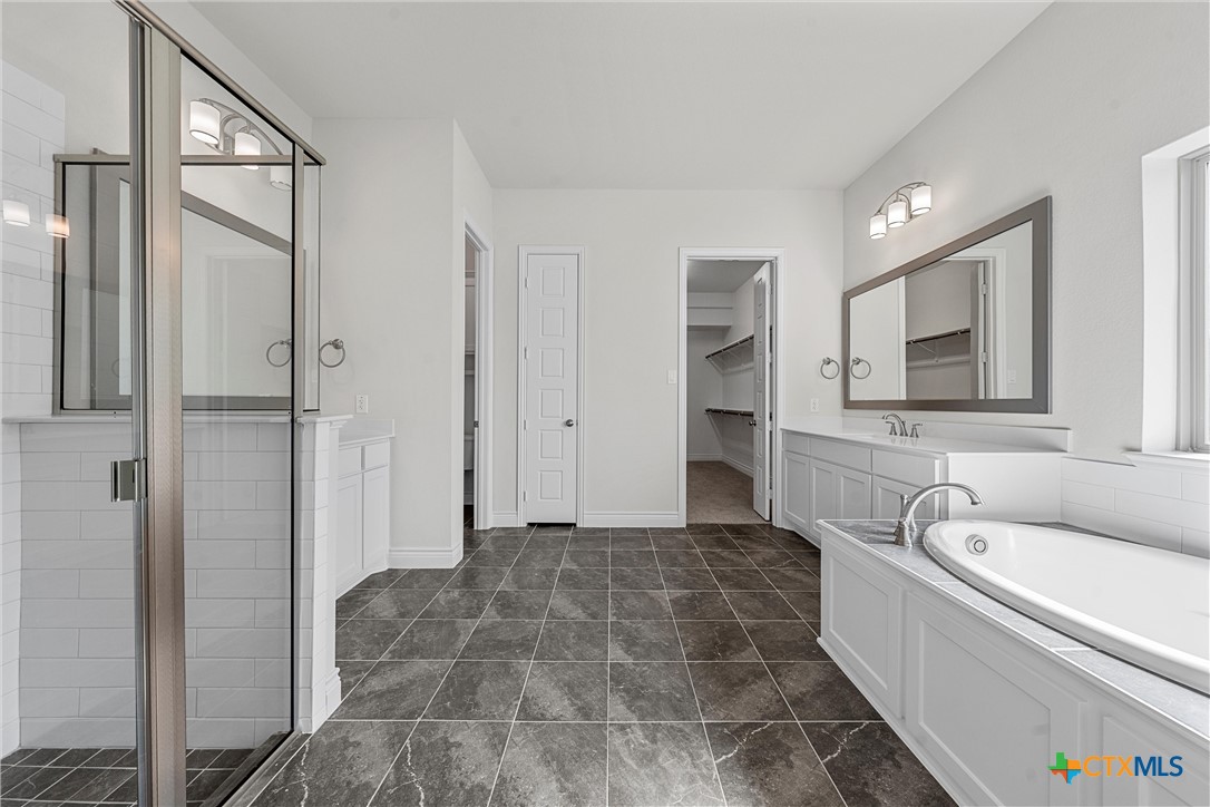6402 Waggoner Court Property Photo 15