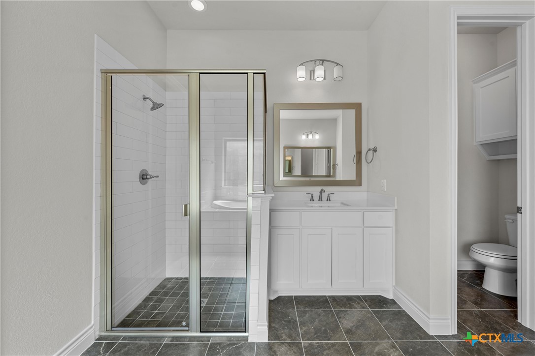 6402 Waggoner Court Property Photo 16
