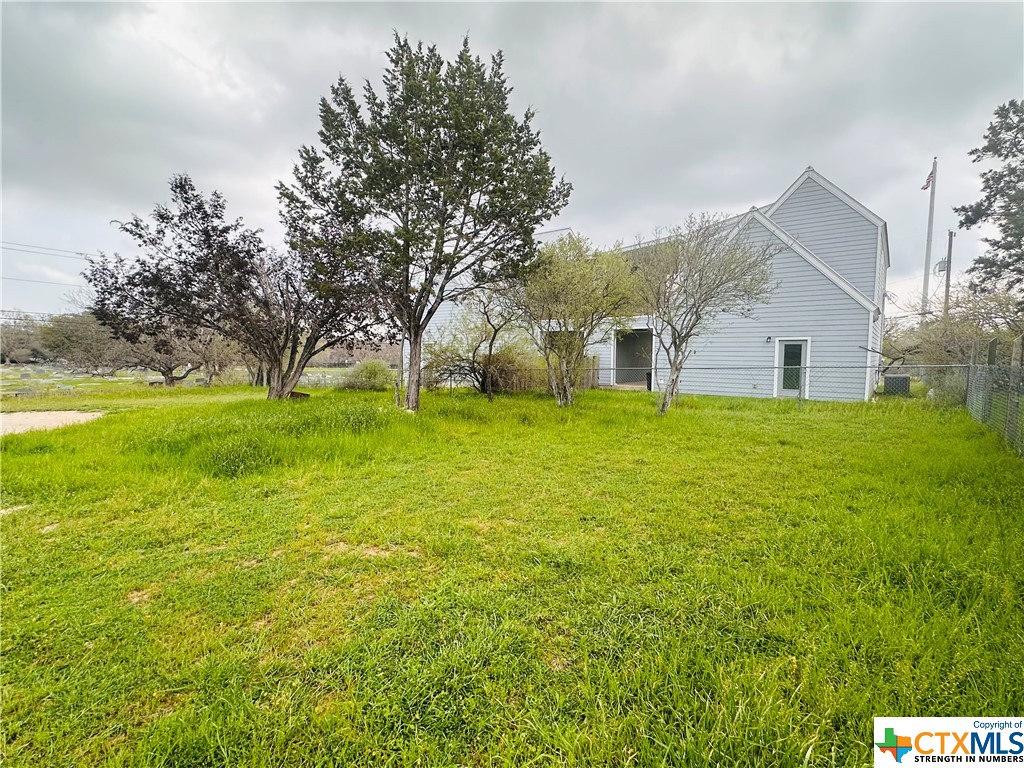 460 Peace Avenue Property Photo 5