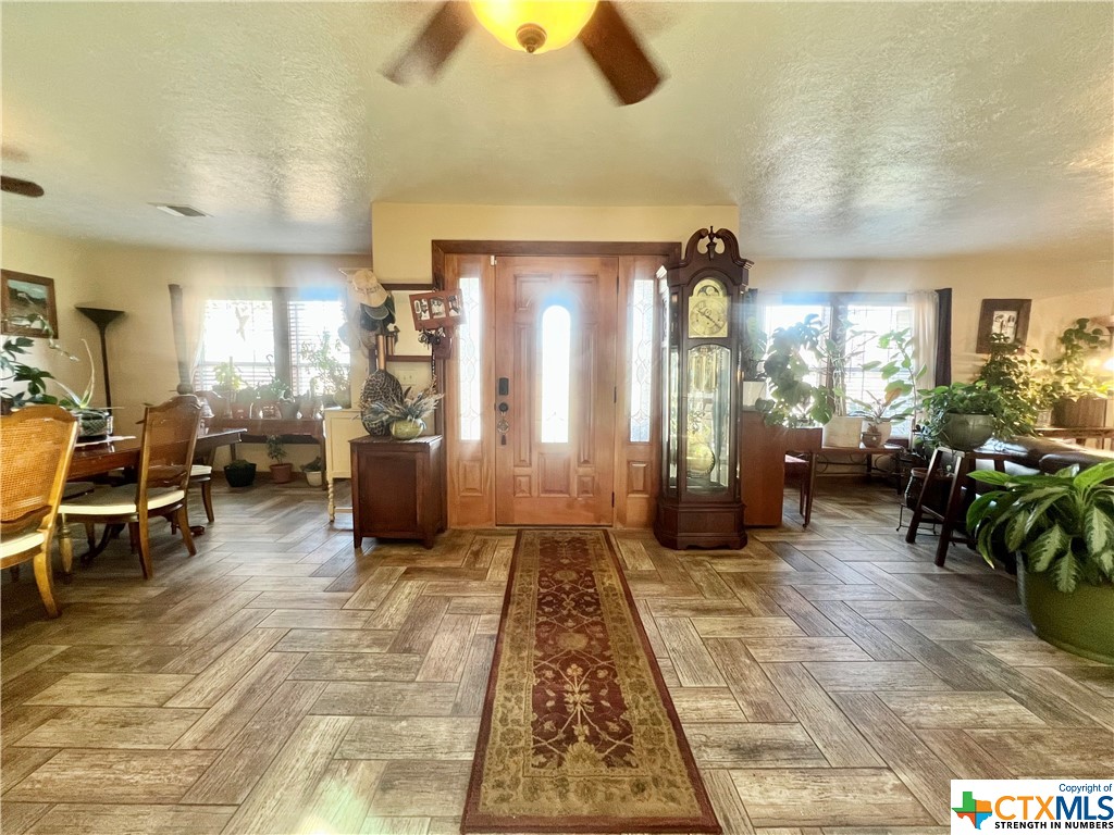 402 Dunn Street Property Photo 2
