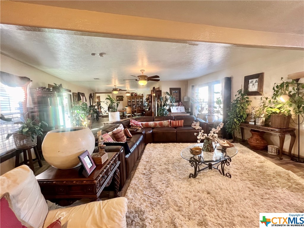 402 Dunn Street Property Photo 5