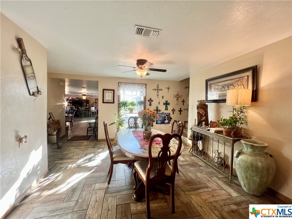 402 Dunn Street Property Photo 14