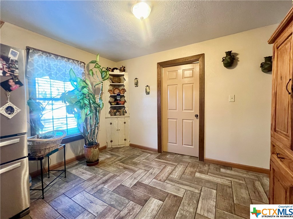 402 Dunn Street Property Photo 17