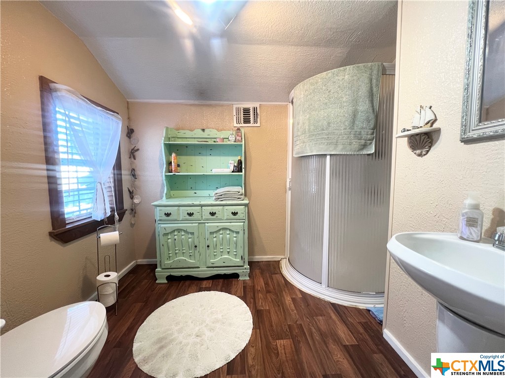 402 Dunn Street Property Photo 23
