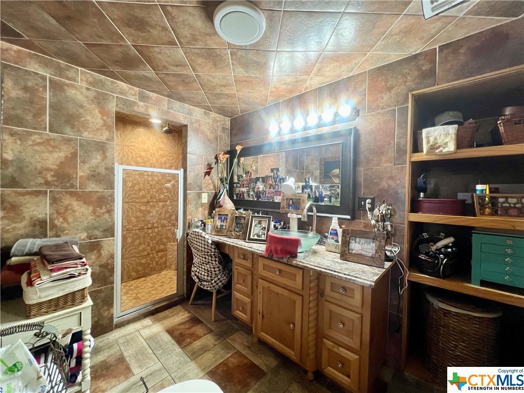 402 Dunn Street Property Photo 26