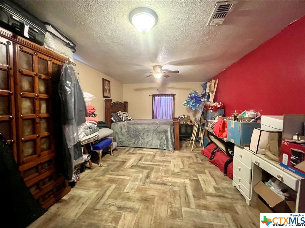 402 Dunn Street Property Photo 28