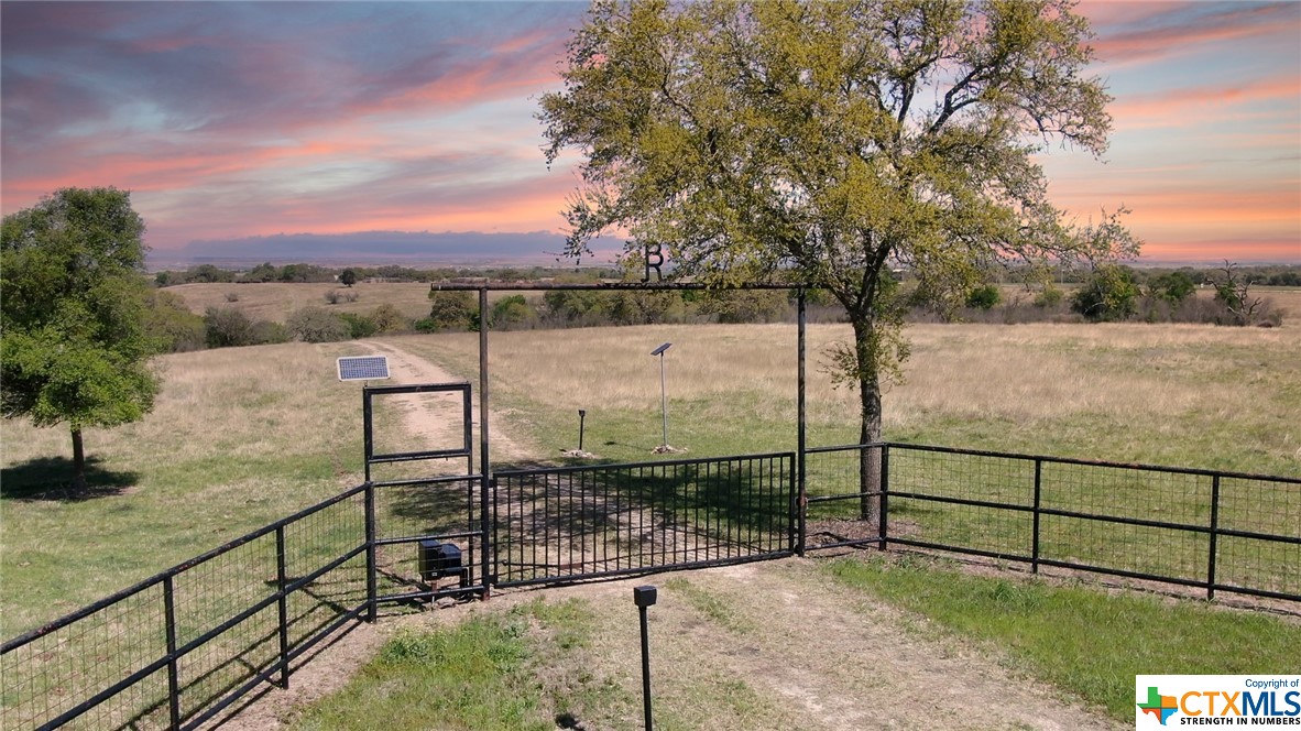 9606 Fm 20 Property Photo 2