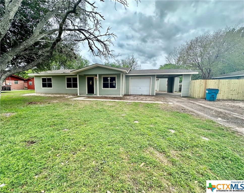 329 Hedges Street Property Photo 1