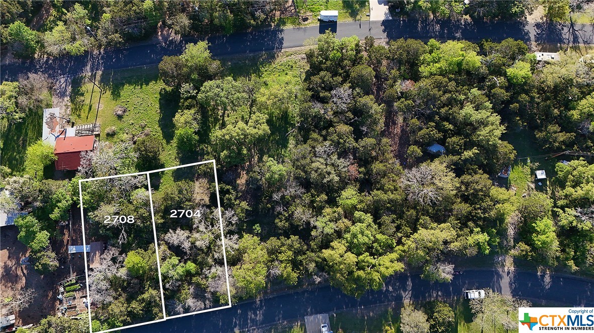 2704 And 2708 Vista Trail Property Photo 2
