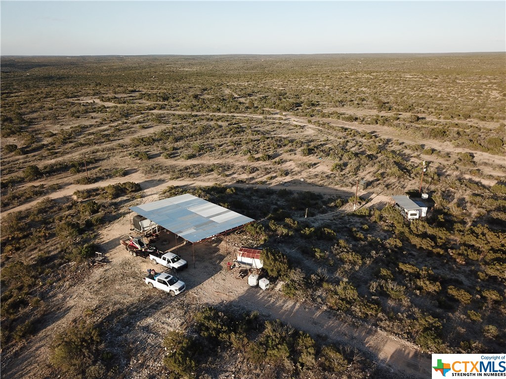 000 Ward Ranch Rd Property Photo 2