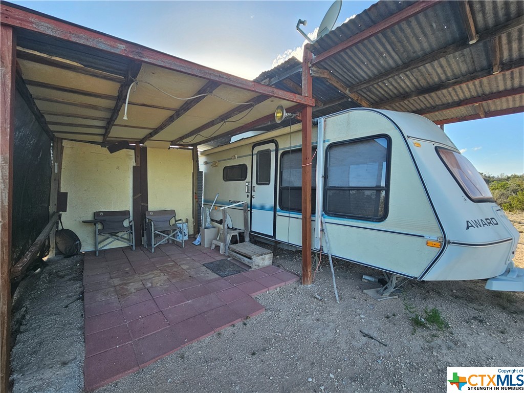 000 Ward Ranch Rd Property Photo 10