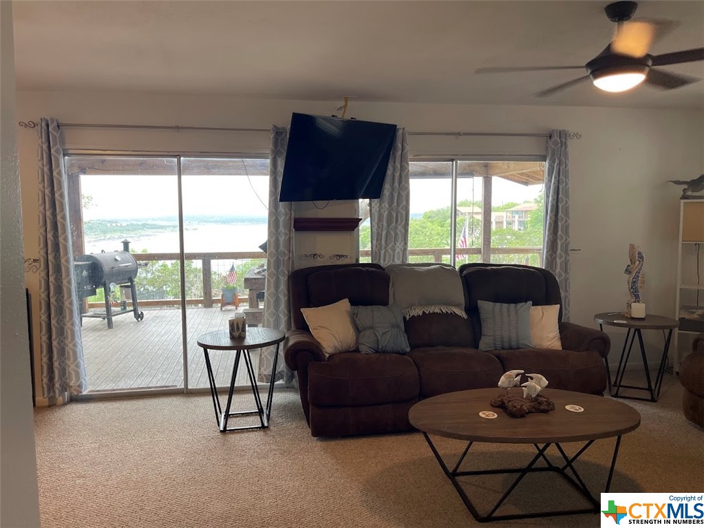 1225 Riviera Drive Property Photo 16