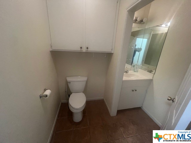 806 S Main Street Property Photo 7