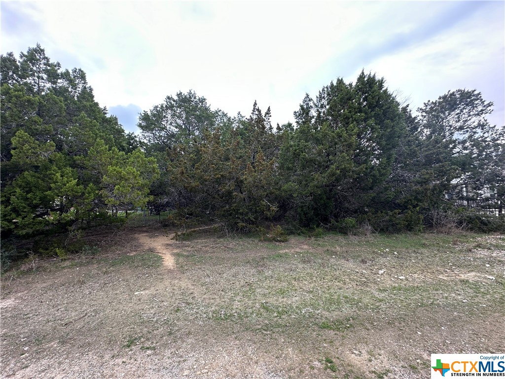 1692 Lakeview Drive Property Photo