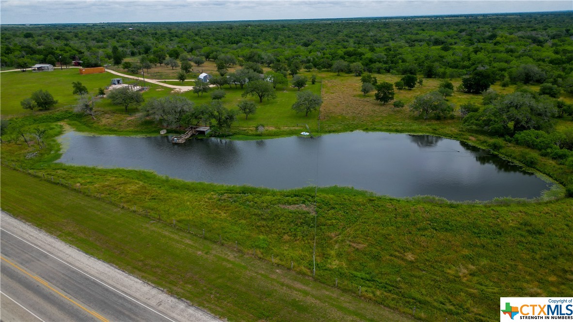 2387 State Highway 304 Property Photo 1