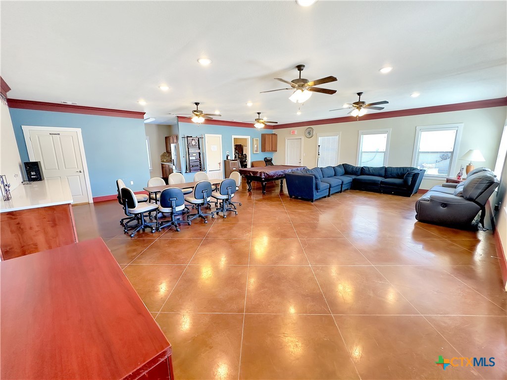 1252 Honor Lane Property Photo 5