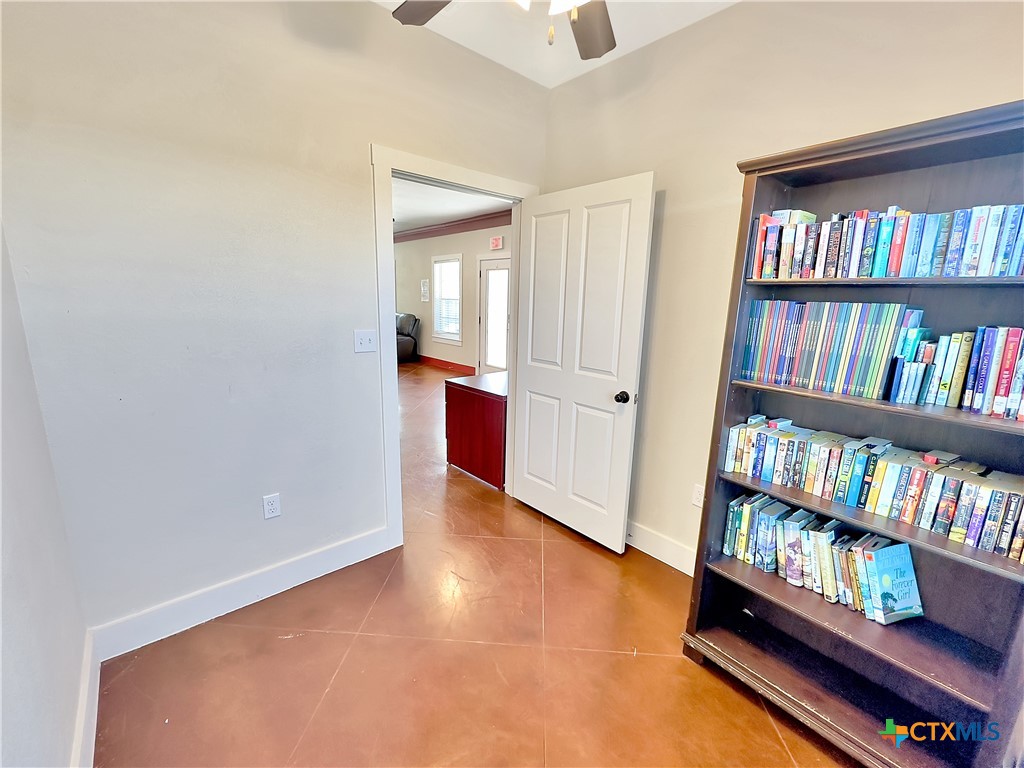 1252 Honor Lane Property Photo 17