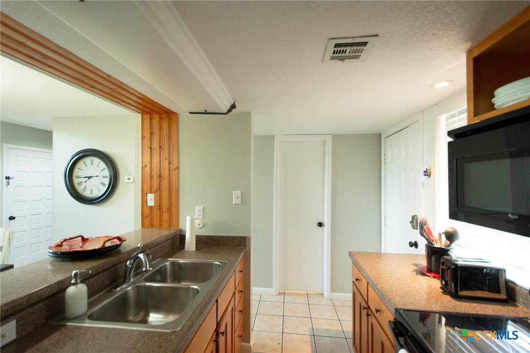 104 T Bar M Drive 104a Property Photo 10