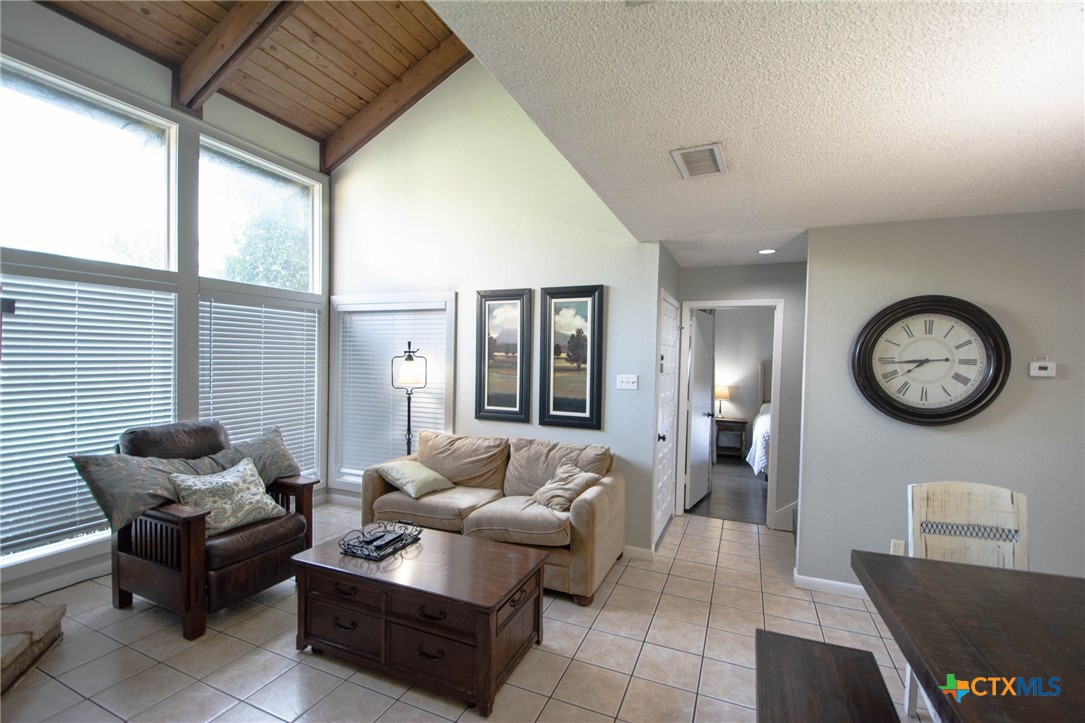 104 T Bar M Drive 104a Property Photo 16