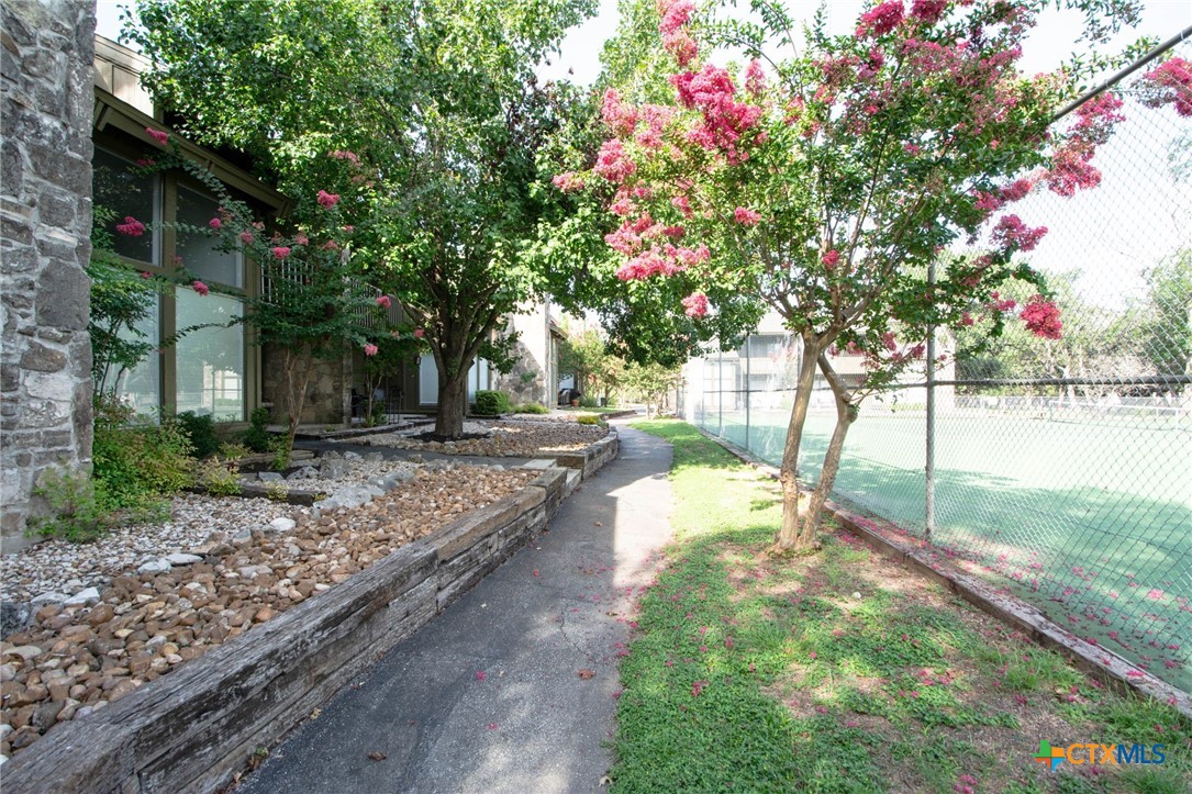 104 T Bar M Drive 104a Property Photo 33