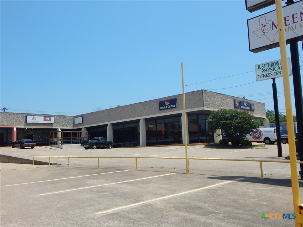 205 W Rancier Avenue Property Photo 8