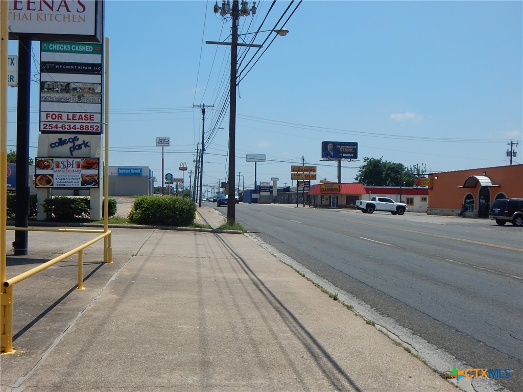 205 W Rancier Avenue Property Photo 14
