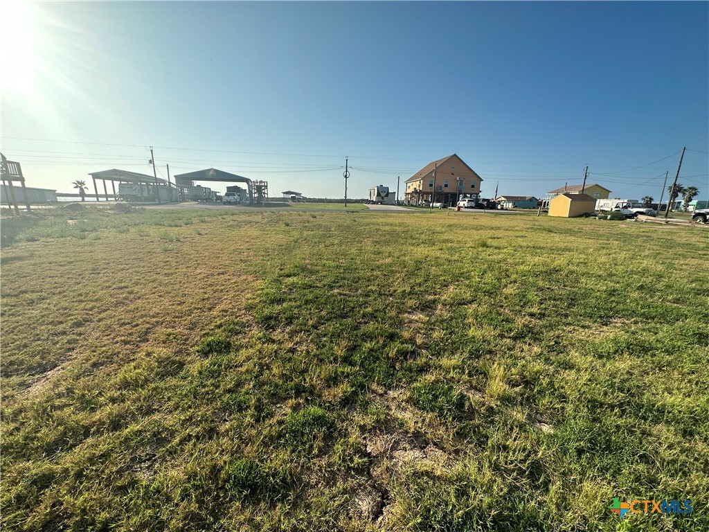 540 Private Road 675 Property Photo 3