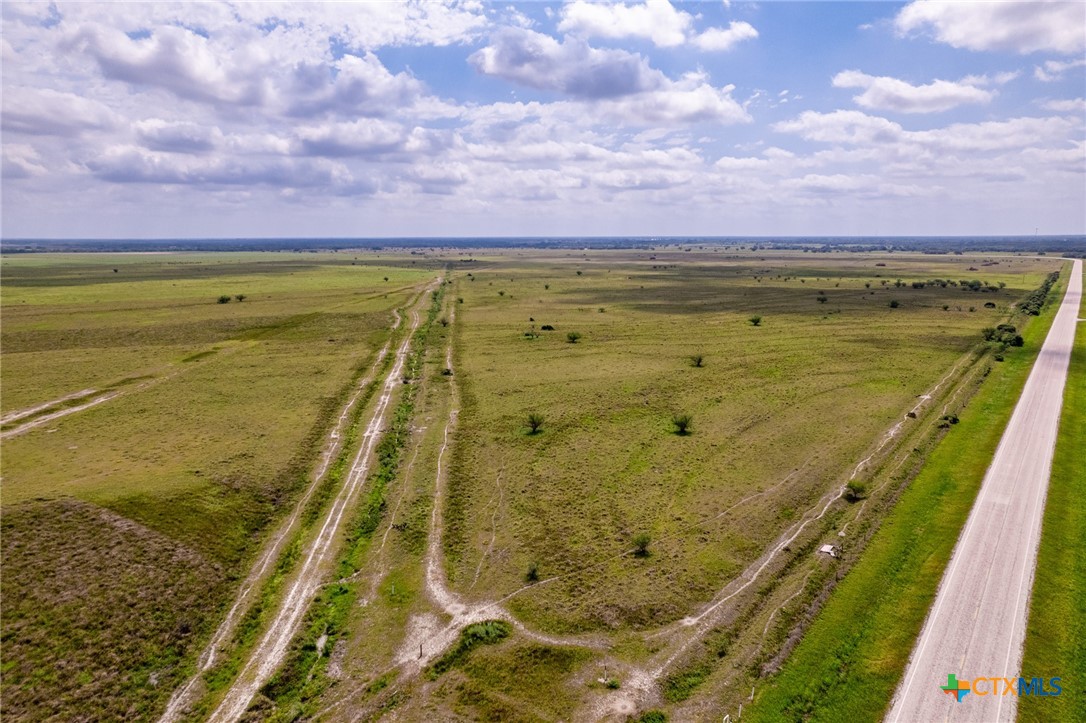 0000 Fm 444 Property Photo 12