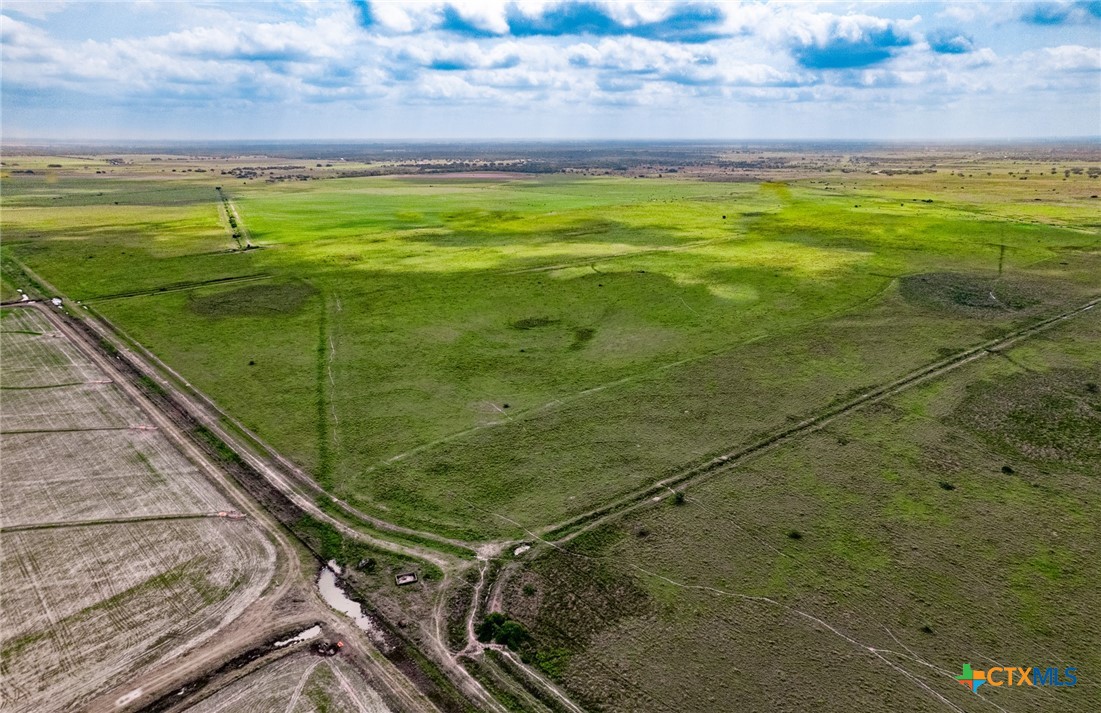 000 Fm 444 Property Photo 4