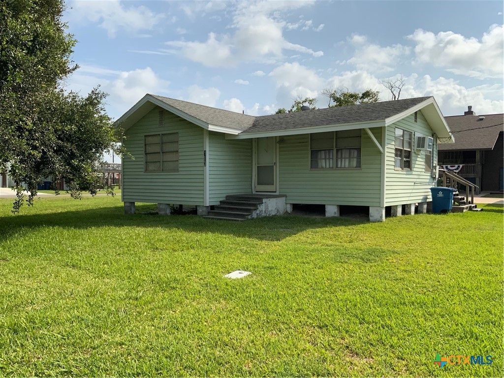 103 S Washington Avenue Property Photo