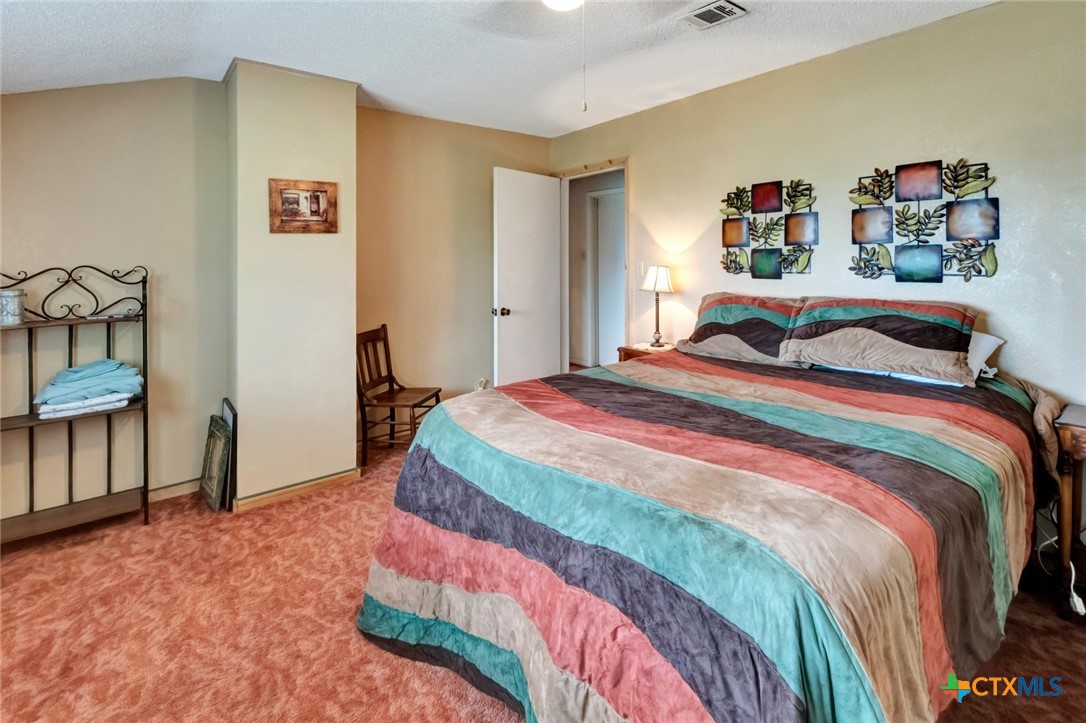 3662 N Fm 444 Property Photo 27