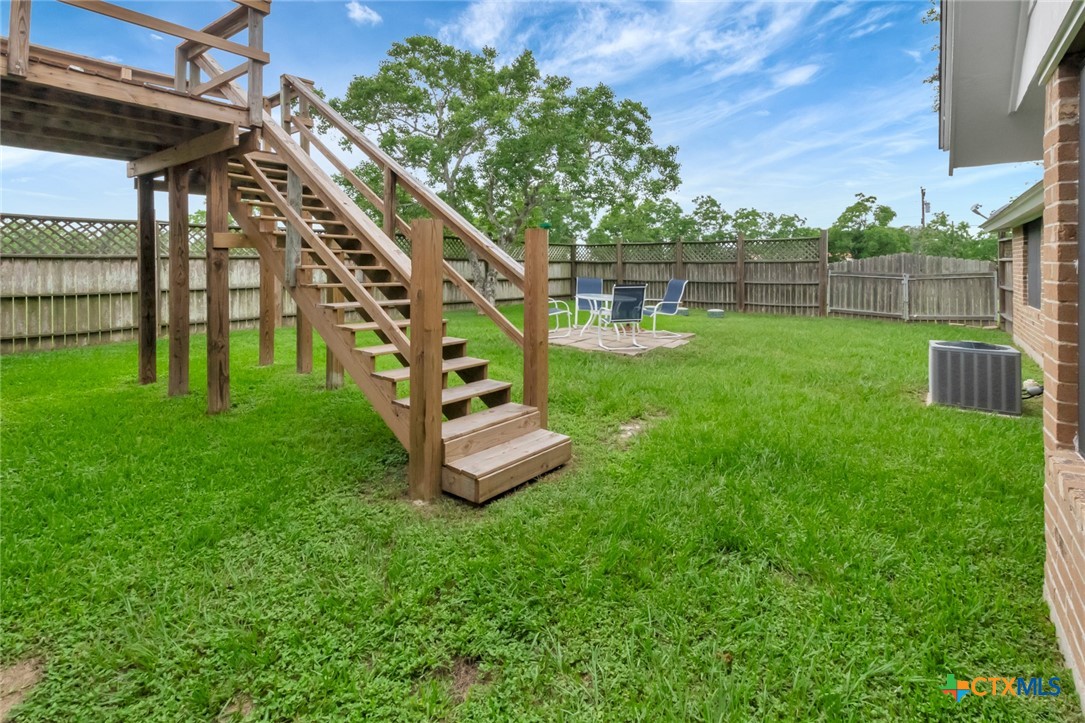 3662 N Fm 444 Property Photo 36