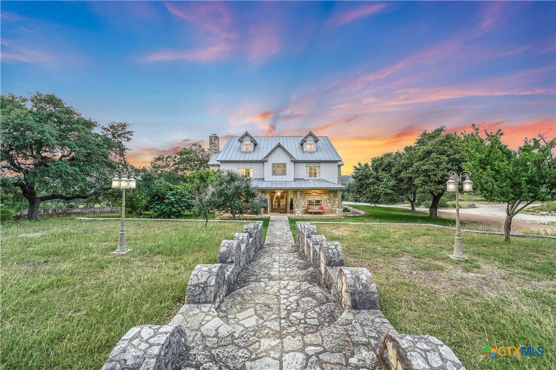 1174 Royal Eagle Property Photo