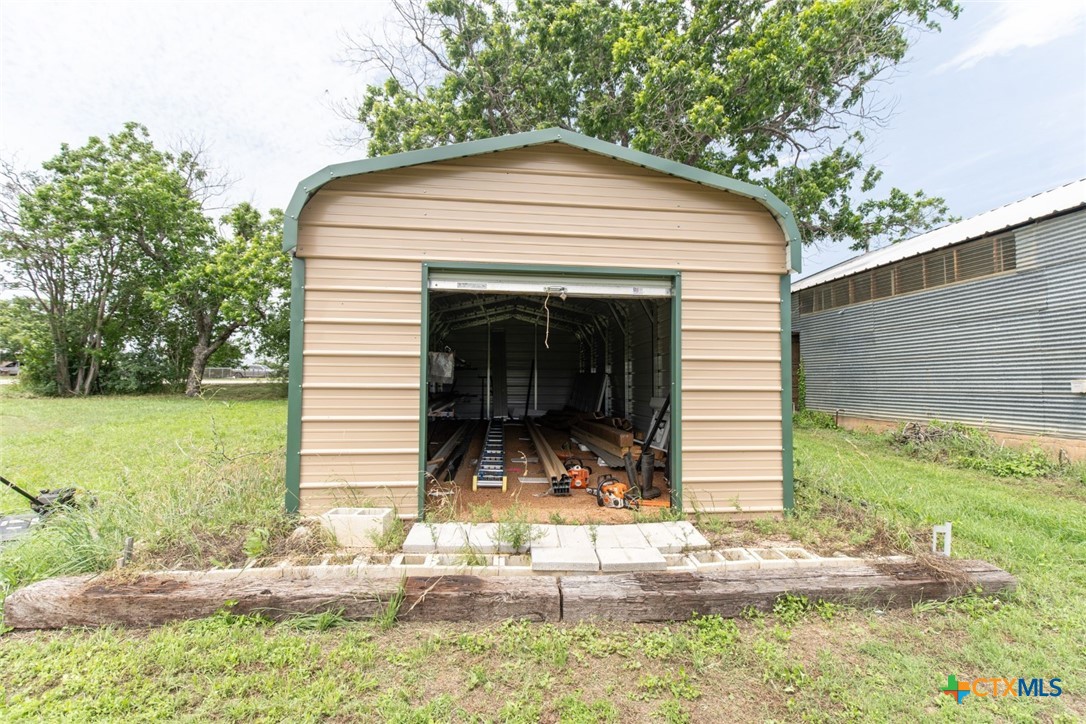 1106 Bessemer Avenue Property Photo 10