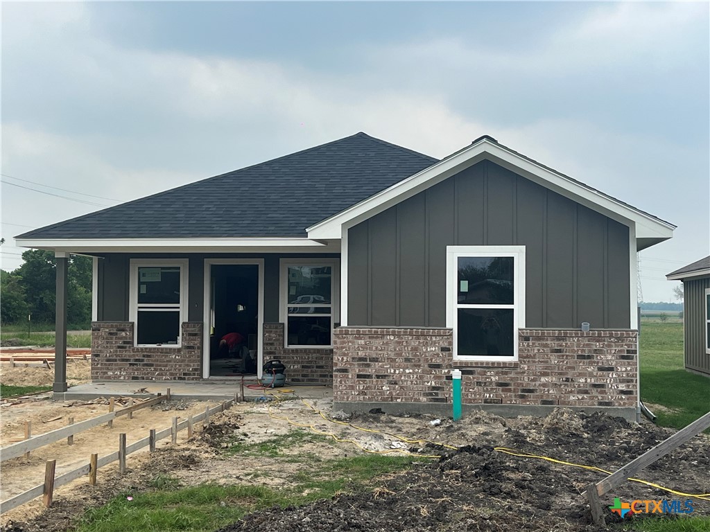 3615 Hanselman Road Property Photo 1
