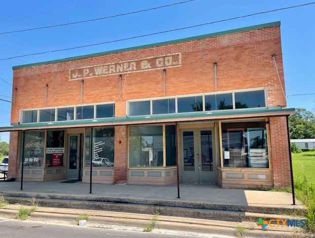 412 W Batte Street B Property Photo
