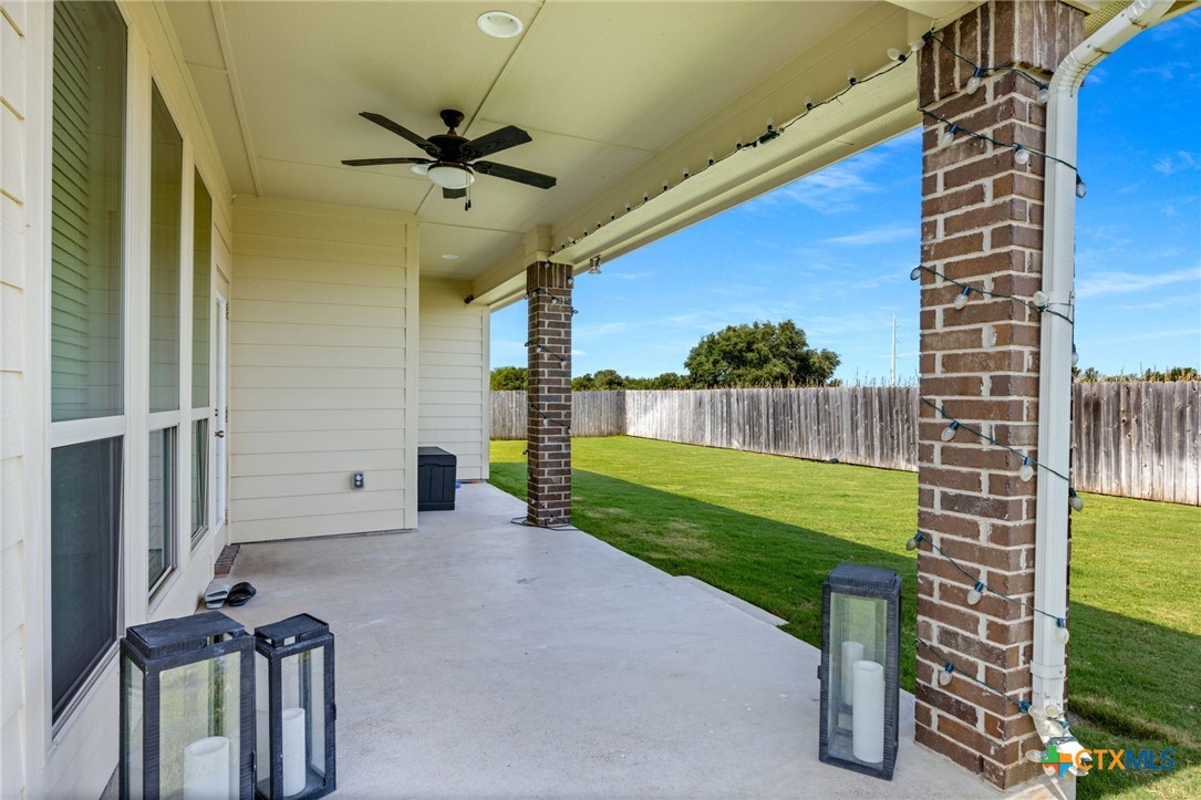 7010 Crystal Valley Drive Property Photo 28