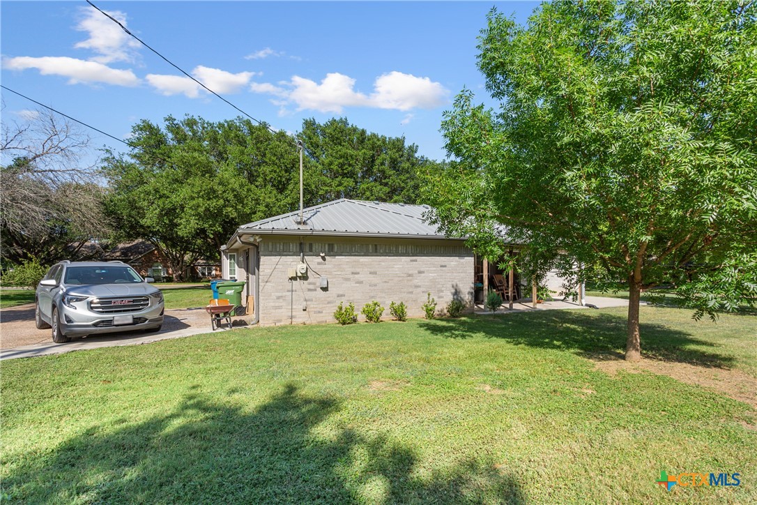 616 Regina Drive Property Photo 20