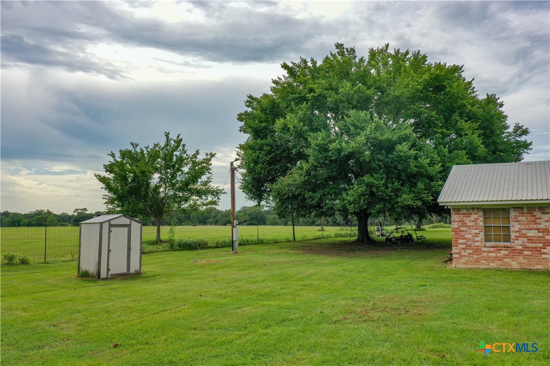 6072 County Road 122 Property Photo 4