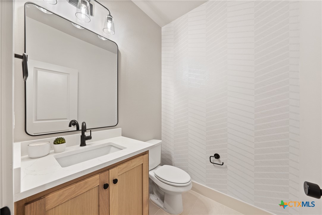 227 Glenview Circle Property Photo 27