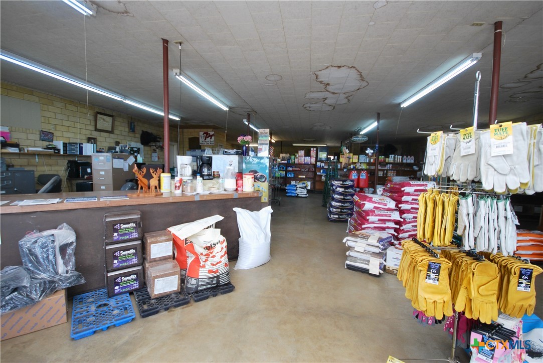6022 Fm 532 Property Photo 12