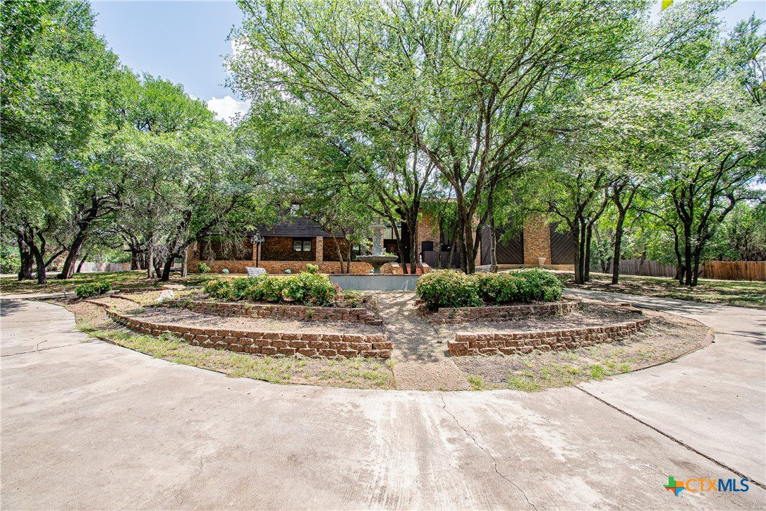 1414 Eagle Trail Property Photo 7