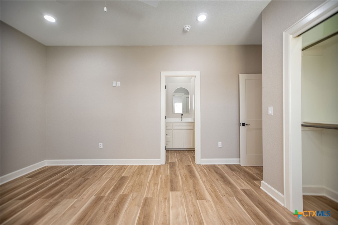 116 Whooping Crane Street Property Photo 14